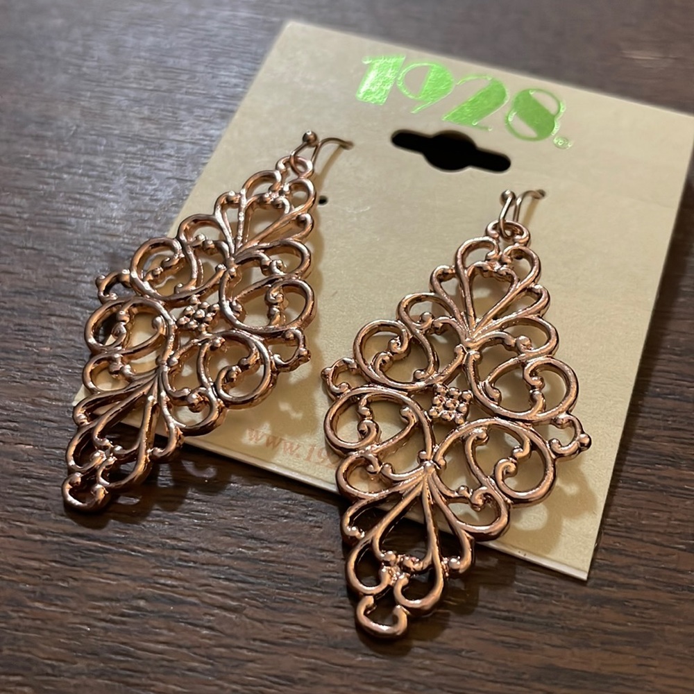 1928 Rose Gold Filagree Diamond Drop Earrings